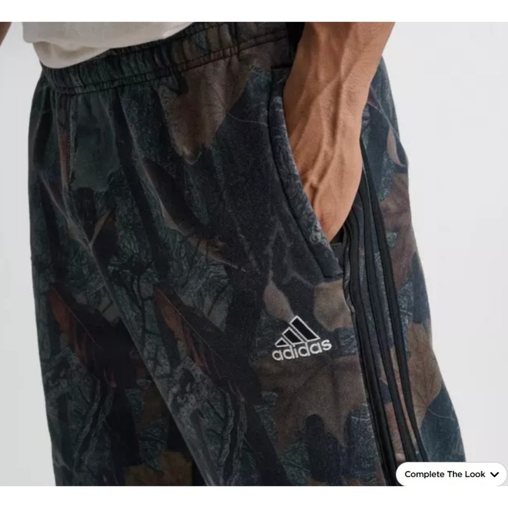 Adidas Originals Men's XXL Camo Sweatpants  2XL JY2773 Camouflage 3 stripe